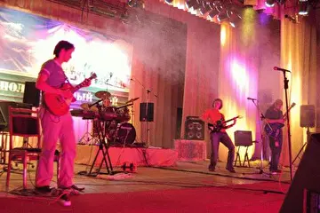 Фотография с сайта фестиваля www.rock.dzer.ru