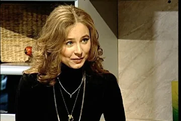Певица, автор песен Ирина Кольба в гостях у Льва Новоженова в программе Вектор доверия на телеканале Доверие