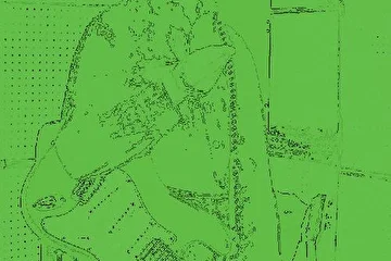 В студии Wicked Heavens Sounds, довольный жизню, оценивает качество медиатора, что удается с трудом по причине невнятности красок окружающего мира.