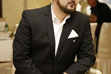 Дмитрий Пипия