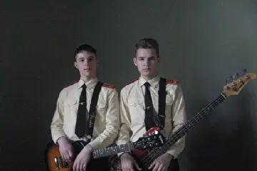 гитаристы