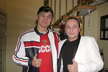 Слава Прибрежный, Эрнест Баграмян