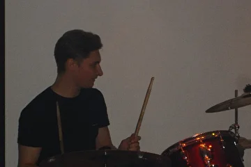 Алексей Лунев (барабаны)