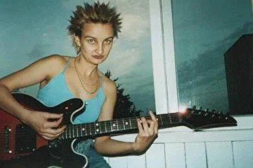 подробнее??
http://www.realmusic.ru/fotosession/1888