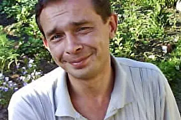 Бирюков Сергей ЮрьевичОтец Маршала Ашроева