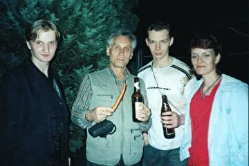 Руководитель хора "Орфей" ГМУ им.Гнесиных В.А. Калинин, ребята из хора"Орфей" и я