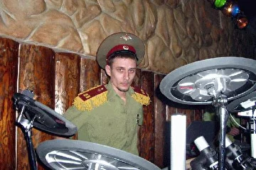(23 февраля:)