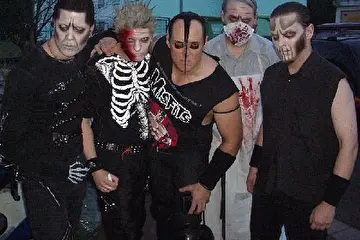 они же с живой легендой хоррора Jerry Only из MISFITS!!!