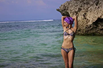 Певица XENA (Ксена) на о. Бали.
http://youtu.be/9MaarFdC3EU
www.xenamusic.ru
#xenamusic @xenamusic