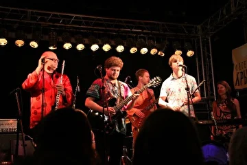 концерт, посвященный 50летию Олега Сакмарова, клуб Икра, 14.04.2009