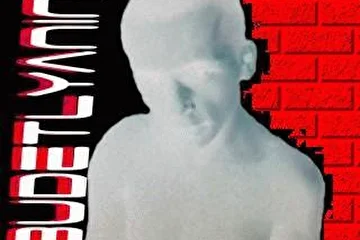 Перед Вами Будетлянин - скульптура XXI века.