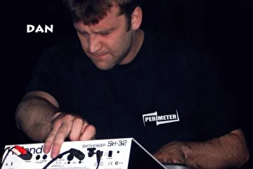 28.04.05 RedClub