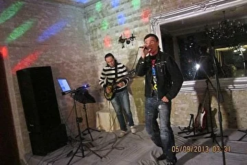 Слава Прибрежный, Эрнест Баграмян