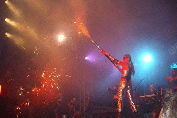 SHOW