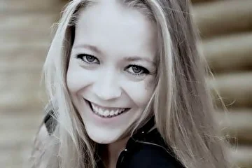 Наталья Серикова - вокал