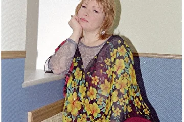 Светлана Русская. Фотосессия в Царицыно.  2003 год.