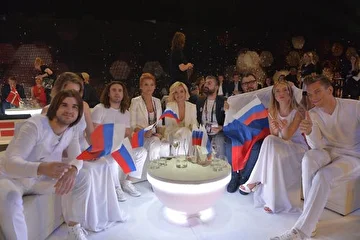 Александр Поздняков - Кэт Винтер - Никита Поздняков - Татьяна Косова - Полина Гагарина - Дмитрий Исхаков - Алексей Голубев - Александра Белякова - Габриэль Аларес - Евровидение 2015 - Вена.