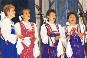Слева-направо: Елена Полянская, Ирина Полянская , Елена Лепакова,  Нина Беляева