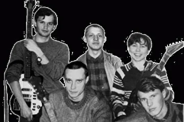 Василий(Джим)Димов-бас
Фидлер(Гусь)Дмитрий-ударные
Сергей Бирюков-лидер,гитара,клавишные,голос(погиб в сентябре 1996 года)
Вадим(ЗУБ)Тузиков-клавишные,голос(погиб в мае 1994 года)
Марков Вячеслав-гитара