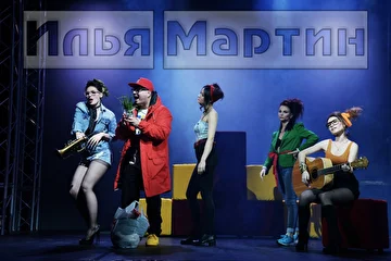 Илья Мартин - фотосессия с выступления в клубе "Квадрат" Санкт-Петербург сентябрь 2019 год
