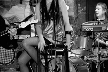 INNA PIVARS & band