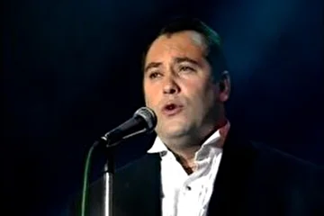 На сцене