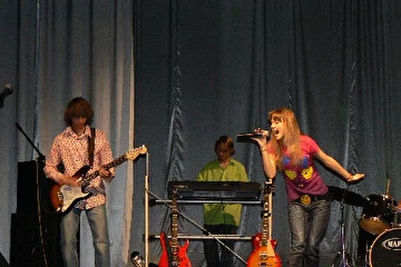 Концерт в "Наш Мир"(Северск) 03.05.2009