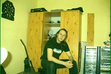 BONN-gruppa Wolka-video Rock etoy gruppi-vokalist kruto poet-http://www.youtube.com/watch?v=4Njbm5WwQXw             http://www.youtube.com/watch?v=f01o0pBoPto 