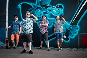Hot Rock Cocks
2018