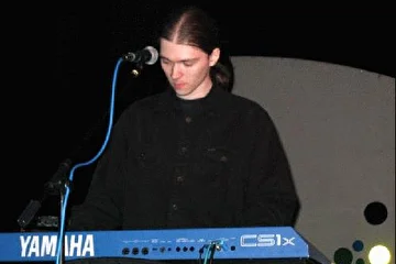 Клавишник и клавиши