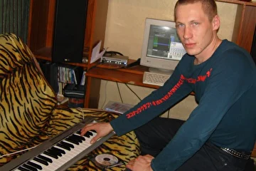 Мелентьев Вячеслав. Соавтор аранжировок.