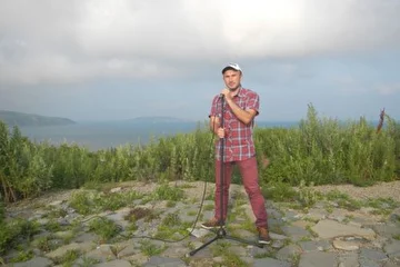 Дмитрий Гордеев (голос), во время съемок клипа "Где-то на Марсе" (г. Владивосток)