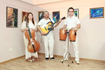 "Порталы вечности" в антикафе "Смайл" в Пятигорске. Лето, 2015.