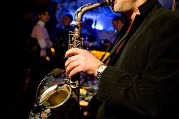 Саксофонист/sax/dj sax/sax&dj/сакс/саксофон.

Контакты:
тел.: 8-926-217-37-34
ICQ: 338 882 127
e-mail: topsax@ya.ru
http://topsax.ru
http://fashionsax.ru