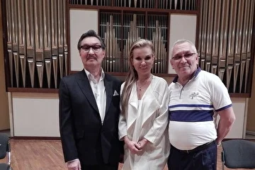 С выдающимися казахстанскими музыкантами Муратом и Жамилей Серкебаевыми  2015 г.