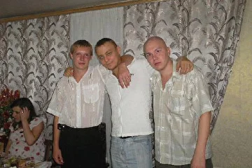 (с лева на право) Игорь (Шкод), Юрец (Пухлый) и Юрец (Лысый)