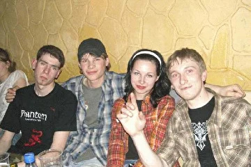 Леха "Старый", Вофка "Чуе", Даша, Женя "Джонни"