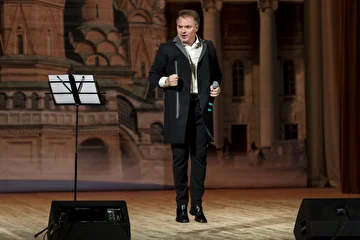 Творческая встреча с Александром Добронравовым
Культурный Центр ГУ МВД, 27 июня 2018
автор фото Марина Захарова