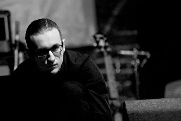Сергей Малинин - гитара, вокал, музыка