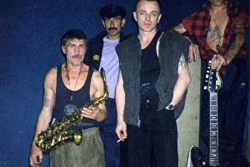 "Глухомань" (В.Лапин)1999г.