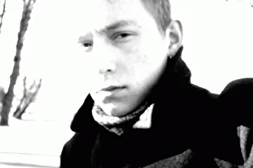 Директор группы