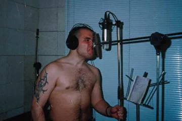 Медведь во время записи голоса 1999г.
