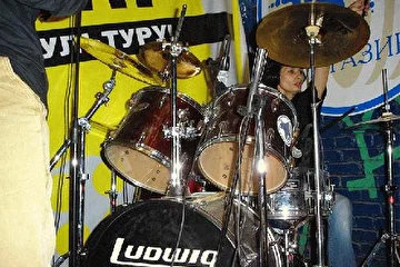 live 13.05.2005