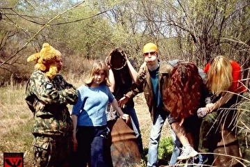 Сб выбрались на При роду, но и там их догнало...