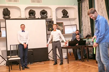 Конкурсы на свадьбе - тамада Андрей Весельчаков