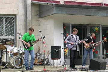 Фото с концерта open air. Станица Брюховецкая. 27 мая 2006 г.