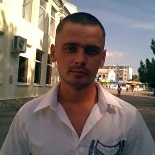 Олег Ростовский