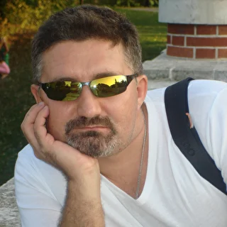 ЛЕОН Алексей Леонов