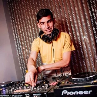 DJ Stitch