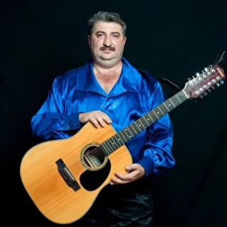 Евгений Зонов гитарист